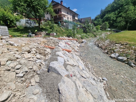 Sanacijska obnova vodotokov in hudournikov po poplavah (8)